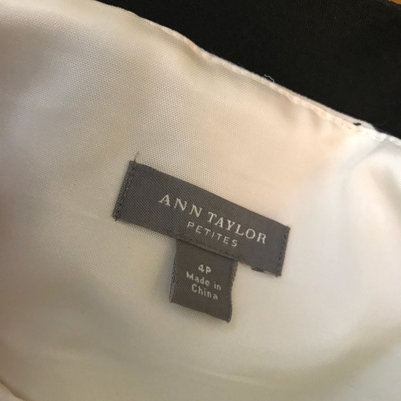 Black & White dress - Picture 3 of 3